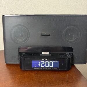 Sony ICF-CS15iP Dream Machine iPod iPhone Docking Station TESTED WORKING